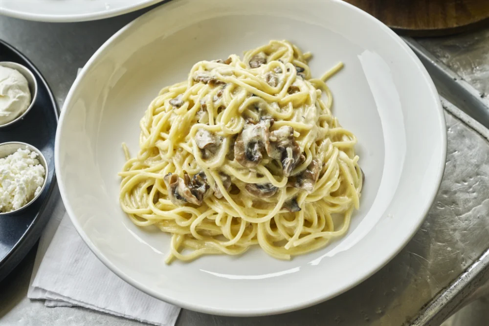 cafe sheli spaghetti mushroom truffle